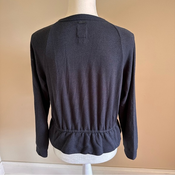 Billabong Lightweight Gray Wrap Sweater Size Small - Picture 3 of 5